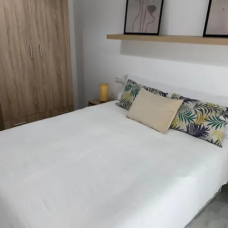 Apartamento Salamanca Apartment *